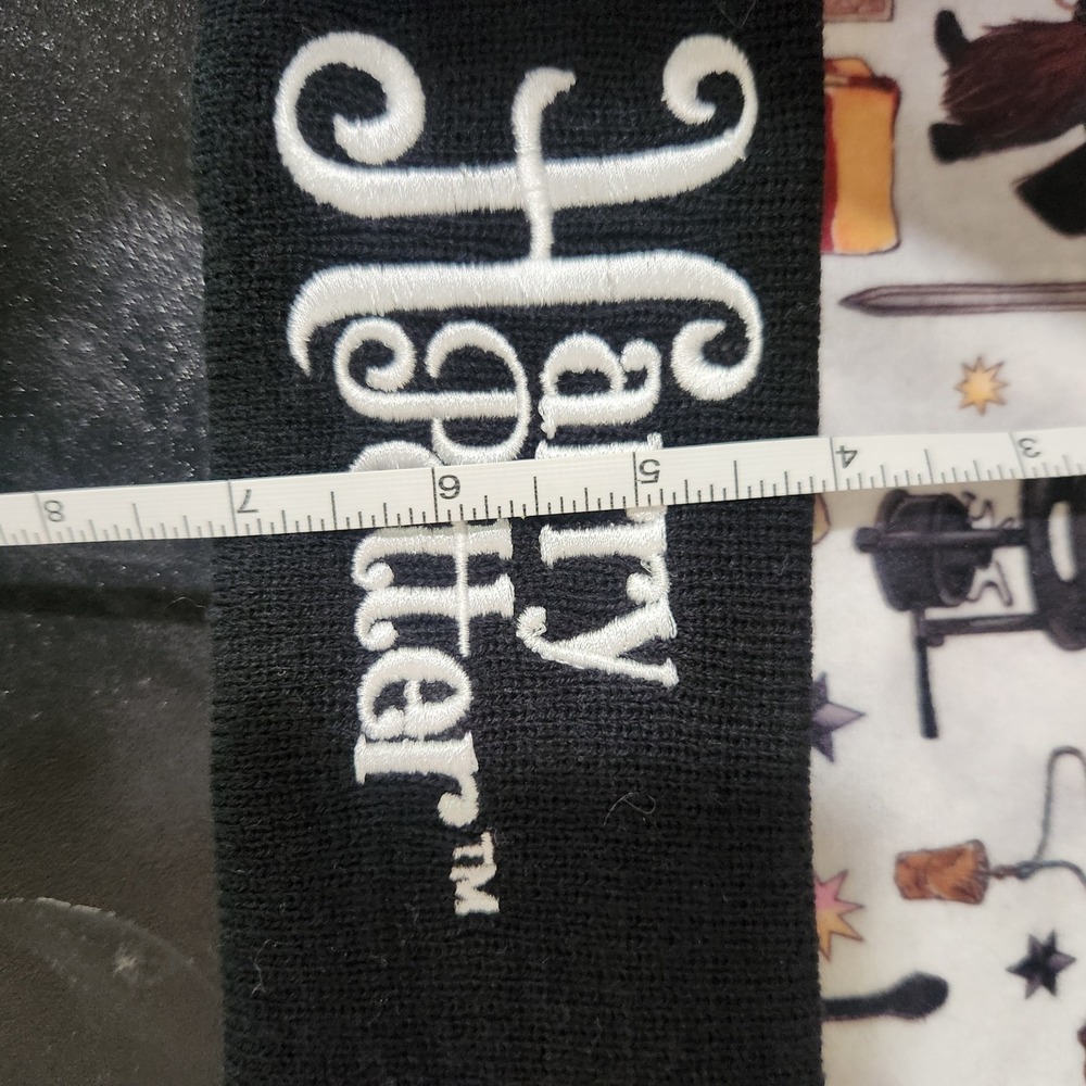 Harry Potter Winter Beanie with Pom Pom‎ One Size Fits Most - Picture 5 of 5
